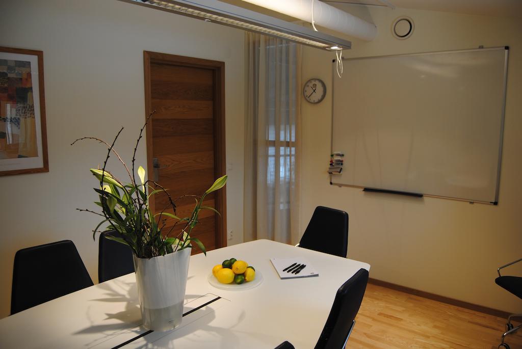 Arena Hotell Vänersborg Exterior foto